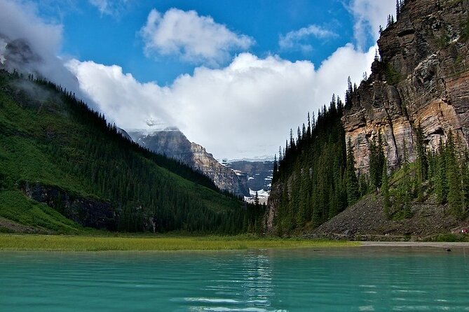 Smartphone Audio Driving Tour Between Lake Louise and Calgary - Discovering the Rocky Mountain Foothills