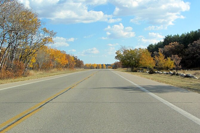 Smartphone Driving Tour Between Kenora and Winnipeg - Exploring the Route