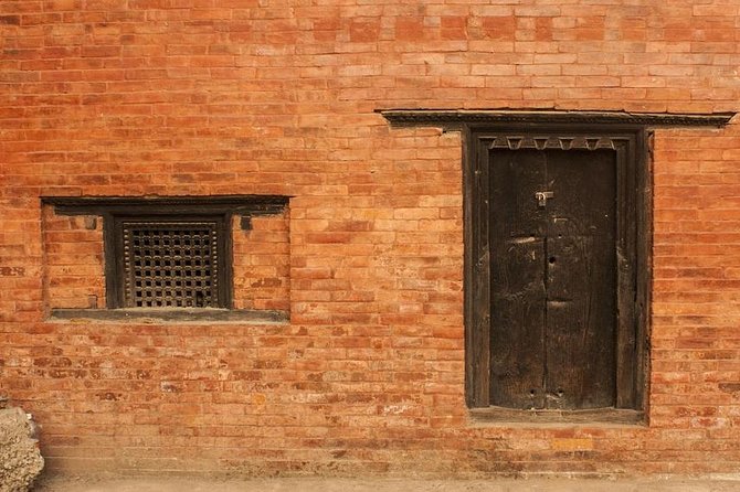 Smells of Kathmandu Walking Day Tour - Visit Local Spots
