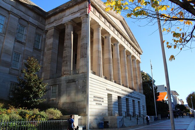Smithsonian American Art Museum Tour - Meeting Details
