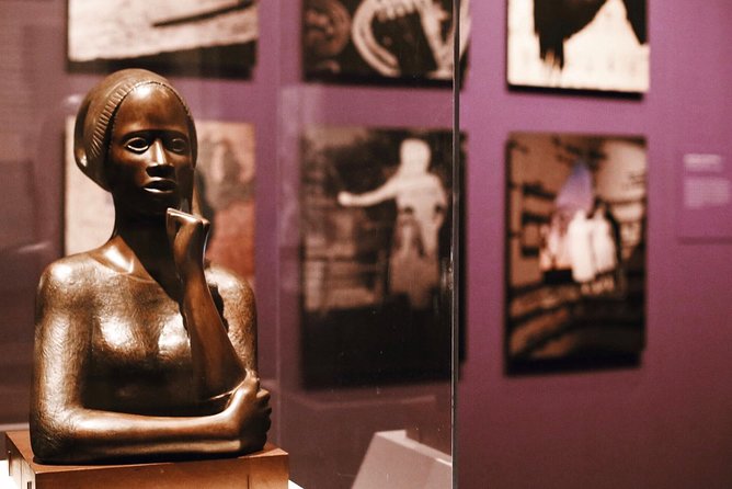 Smithsonian Museum of American History Exclusive Guided Tour - Museum Highlights
