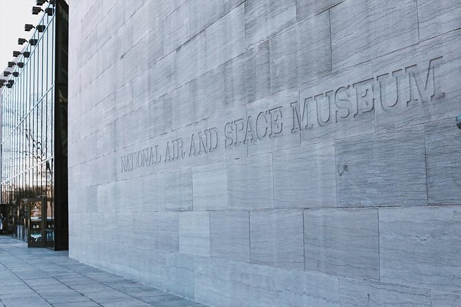 Smithsonian National Air and Space Museum Guided Tour - Semi-Private 8ppl Max - Meeting Point