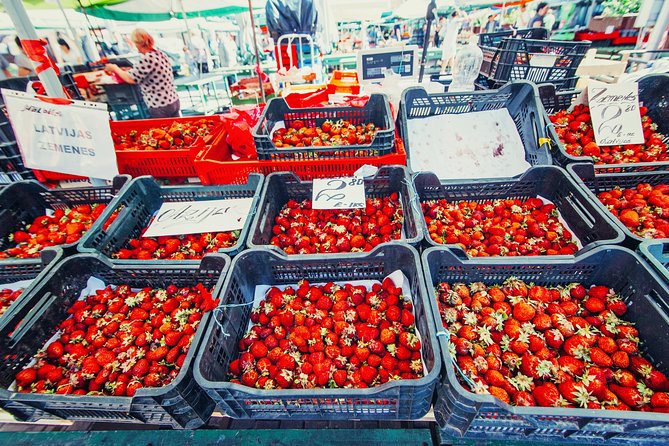 Snacks and Bites in Vilnius Local Market - Schedule and Availability