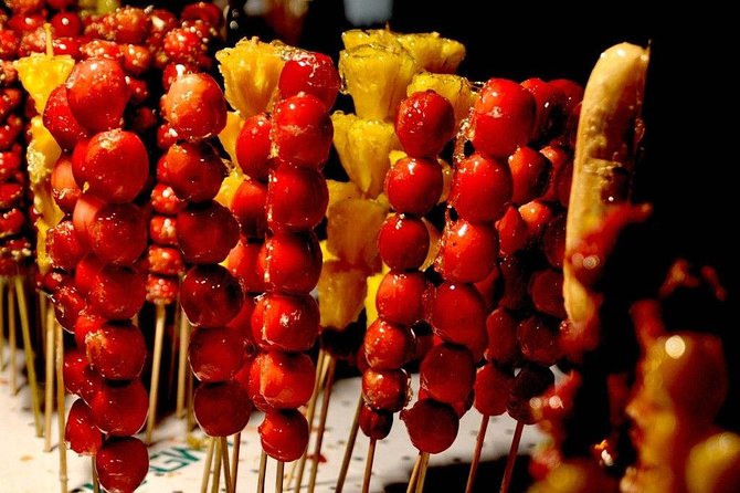 Snacks Exploration Private Tour Through Local Hutongs - Exploring Historically Significant Hutongs