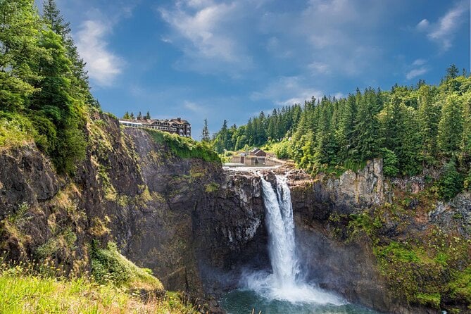 Snoqualmie Fall & Railway Museum 3-Hours (Private Tour) - Enthusiastic and Helpful Guide