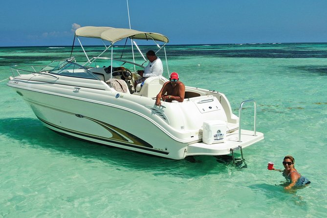 Snorkel & Sandbar on Private Searay Yacht 25ft in Cap Cana Marina ,Punta Cana - Transportation and Meeting Point