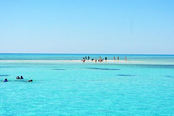 Snorkeling Day in White Island and Ras Mohamed - Refreshing Lunch Spread