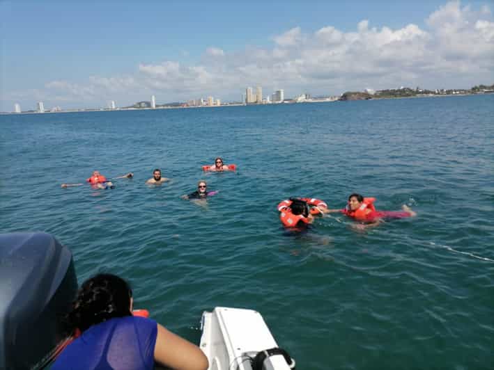 Snorkeling in the 3 Mazatlan Islands - Meeting Point and Additional Information