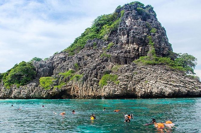 Snorkeling Tour to Koh Rok by Speedboat From Koh Lanta - Included Amenities