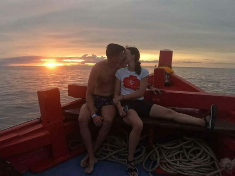 Snorkeling Tour with meals and BBQs - Cocktail - Sunset - The Atmosphere and Personal Touches