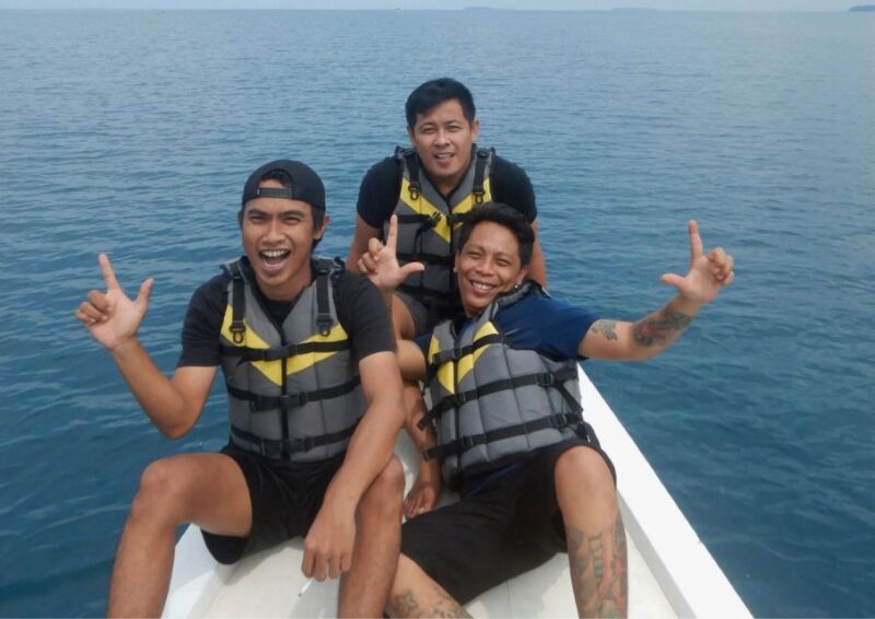 Snorkelling & Islandhopping Tour Karimunjawa (Private Tour) - Health and Safety Information