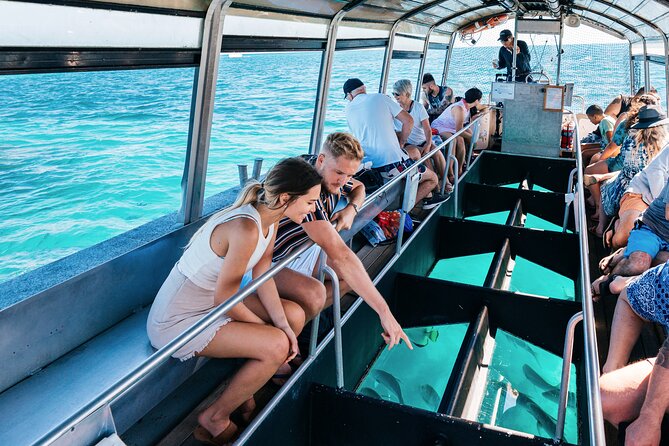 Snorkelling or Glass Bottom Boat at Green Island From Cairns - Island Facilities and Attractions