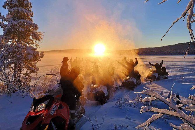 Snowmobile Arctic Adventure - Driving Guidance and Safety