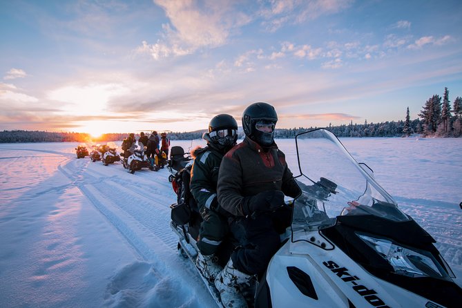 Snowmobile Exclusive Tour - Meeting and Pickup