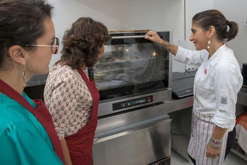Social Aperitif in the Kitchen With Chef - Amenities and Inclusions
