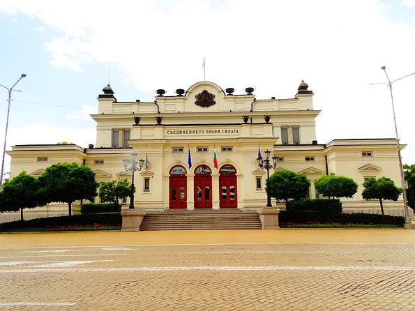 Sofia by Night Panoramic Tour With Dinner and Folklore Show - Highlights of the Tour