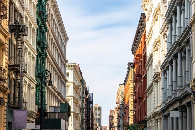 SoHo Highlights in New York Tour and Exploration Game - Operational Details and Scheduling
