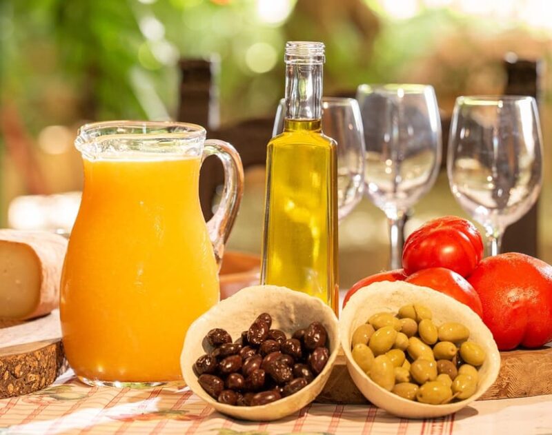 Sóller: Olive Oil Guided Tour and Tasting at Can Det Estate - Historical Background of Can Det Estate