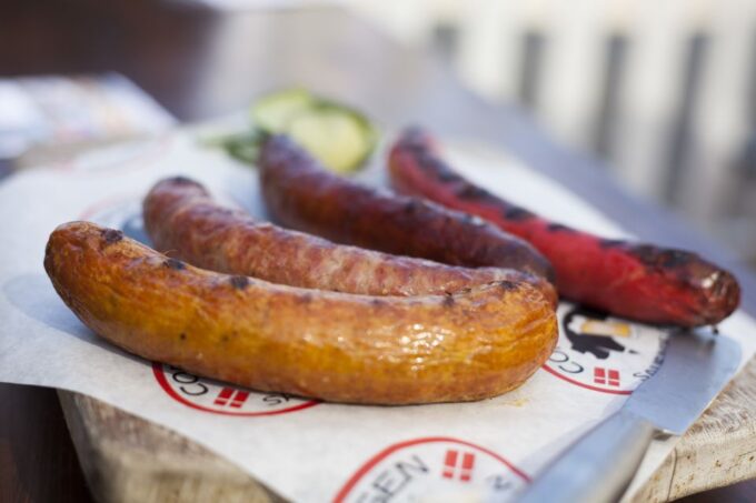 Solvang: Food & Photo Tour - Meeting Point and Accessibility