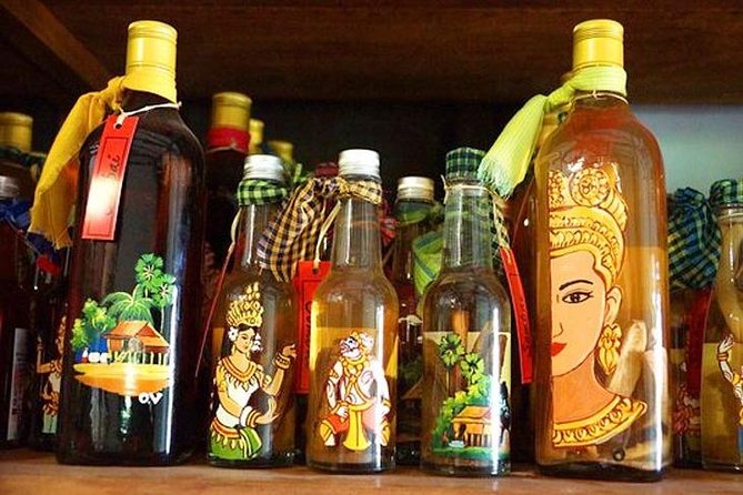 Sombai Cocktail Class + 11 Liquor Tasting - The Cocktail-Making Experience
