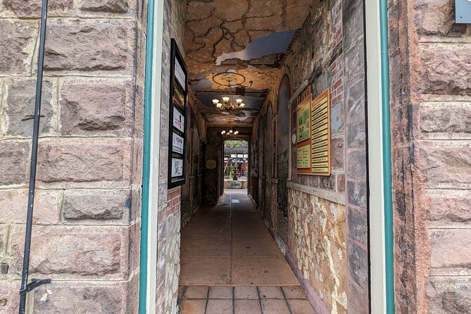 Sonoma Scavenger Hunt Walking Tour & Game - Rules and Guidelines for Participants