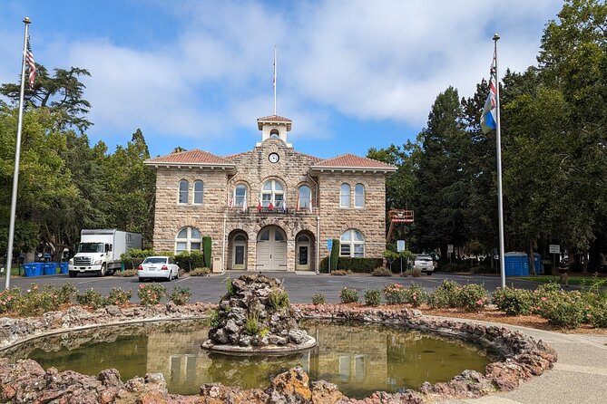 Sonoma Scavenger Hunt Walking Tour & Game - Frequently Asked Questions