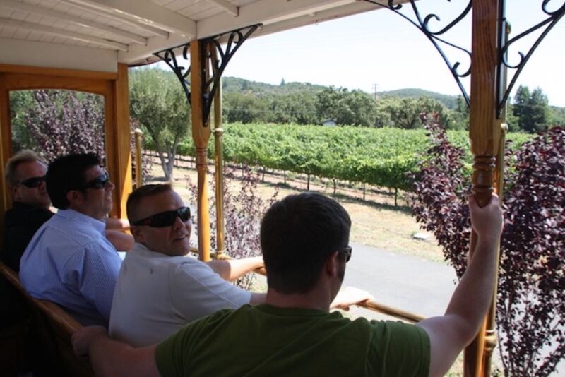 Sonoma Valley: Wine Trolley Tasting Tour With Lunch - Experience Highlights
