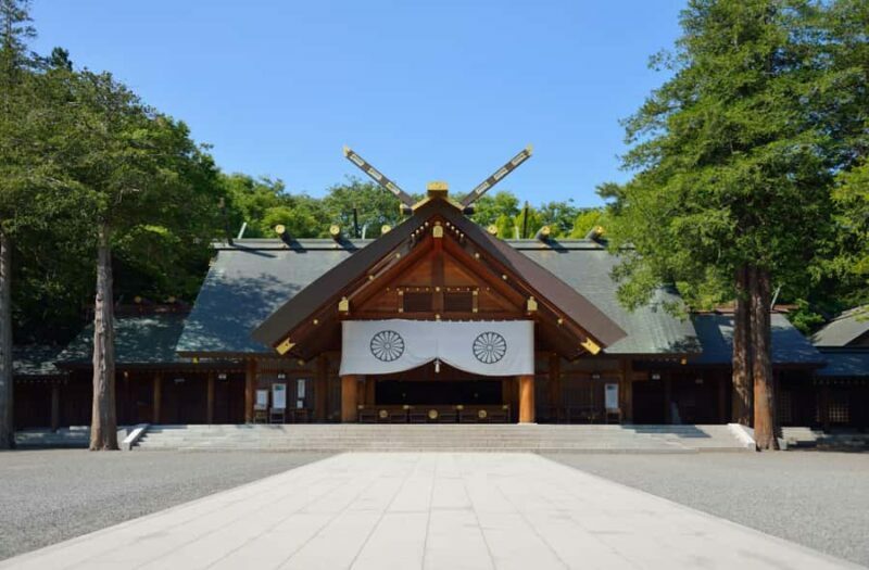 Sopporo: Hokkaido Shrine and Atama Daibutsu Full-Day Tour - FAQs