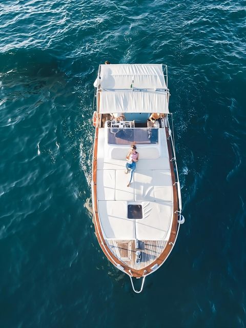 Sorrento: Capri Island Full-Day Boat Tour With Lunch & Wine - Itinerary Highlights
