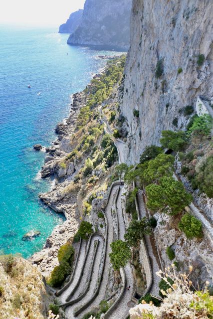 Sorrento-Capri-Positano: Private Tour Boat - Languages and Assistance