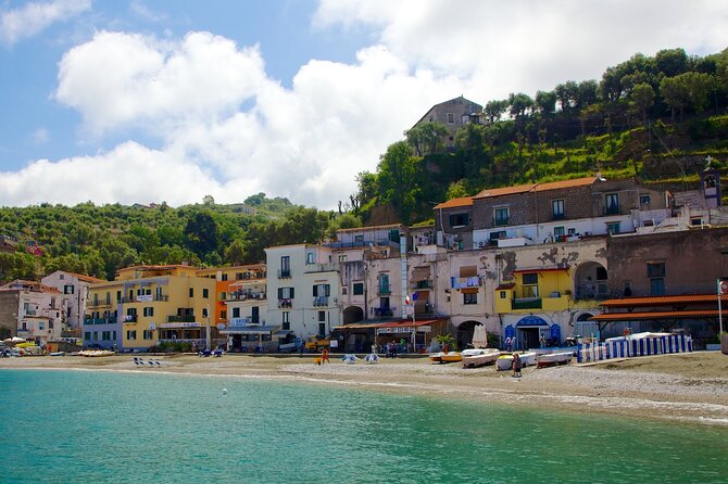Sorrento Coast Cruise in Typical Gozzo With Limoncello Tasting - Important Information and Policies