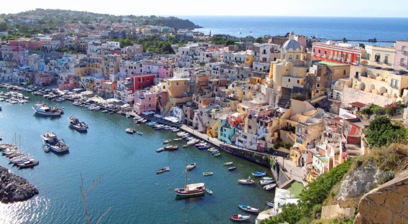 Sorrento: Day Trip to Ischia and Procida by Private Cruise - Discovering Ischia