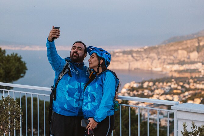 Sorrento E-Bike Tour With Limoncello Tasting - Limoncello Tasting Experience