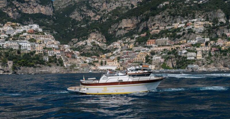 Sorrento: Full-Day Amalfi Coast, Amalfi & Positano Boat Tour - Stunning Sorrento Coast
