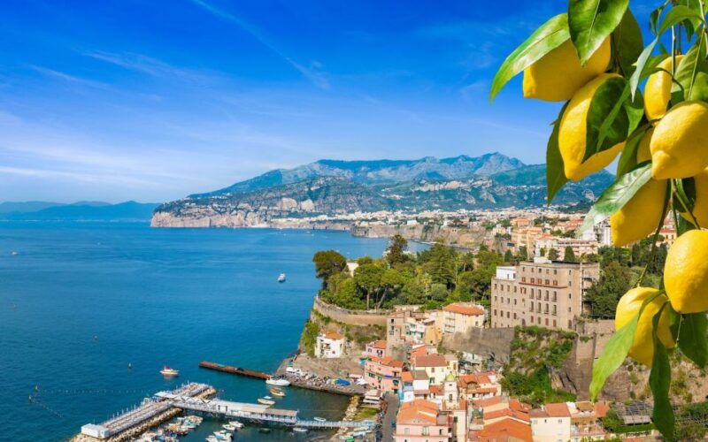 Sorrento: Guided Walking Food Tour and Limoncello Experience - Local Products and Tasting