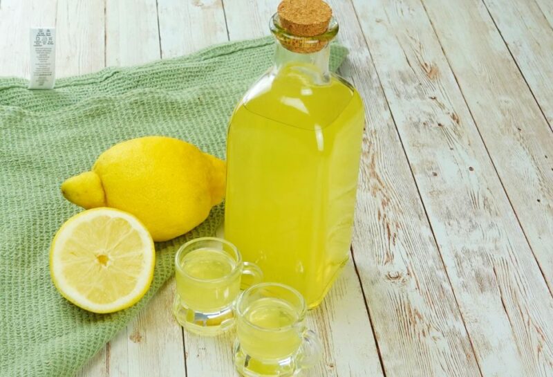 Sorrento: Guided Walking Food Tour and Limoncello Experience - Cultural Insights