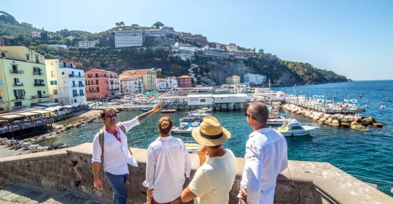 Sorrento: Guided Walking Tour & Street Food Experience - Itinerary Highlights