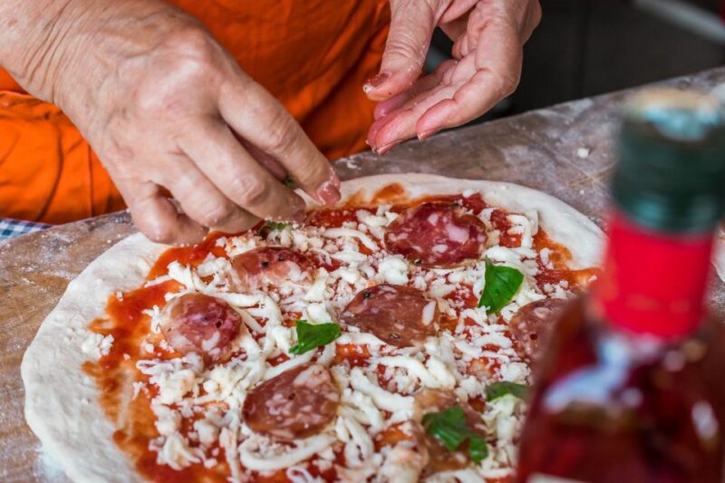 Sorrento: Pizza Making Class - Unraveling the Neapolitan Pizza Secrets