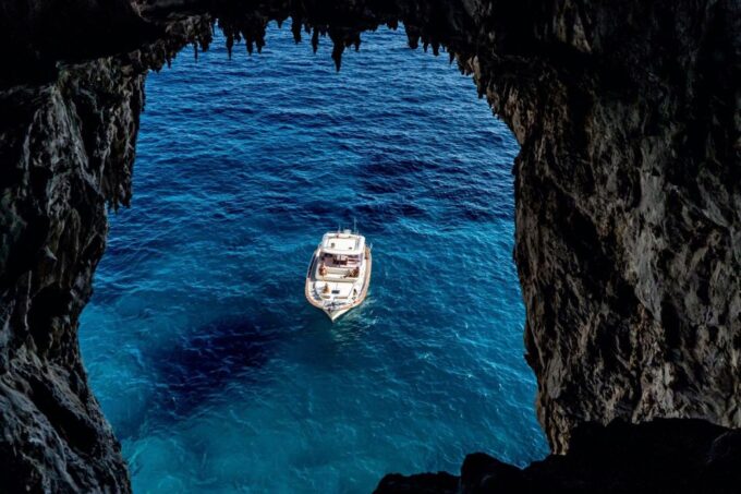 Sorrento: Private Boat Tour of Capri, Ischia, and Procida - Boat Cruise and Swimming