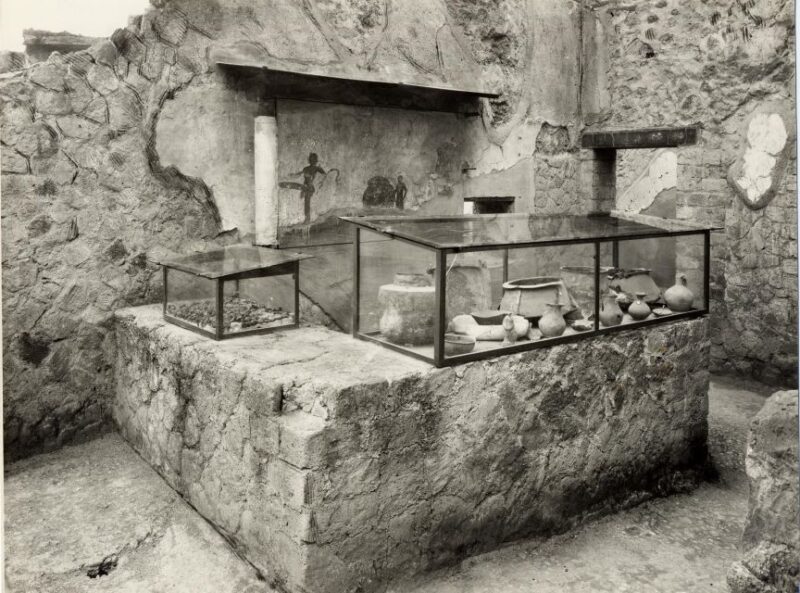 Sorrento: Skip-the-Line Pompeii Express Tour by Train - Itinerary and Schedule