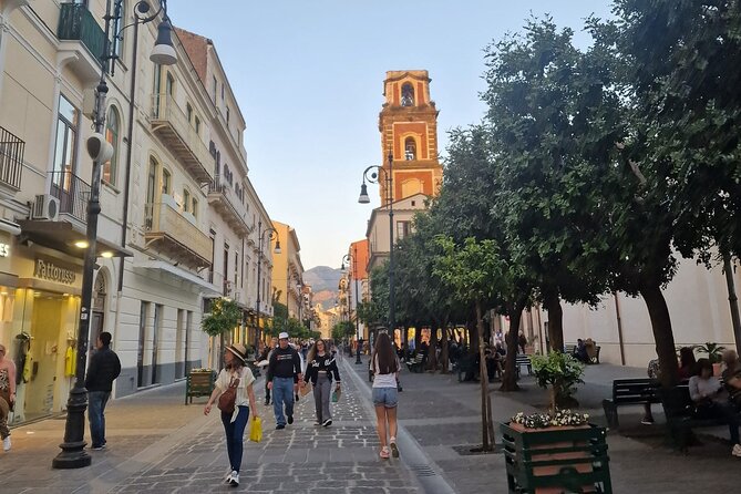 Sorrento Stress-Free Food and Walking Tour With a Local Guide - Guided Walking Tour Insights