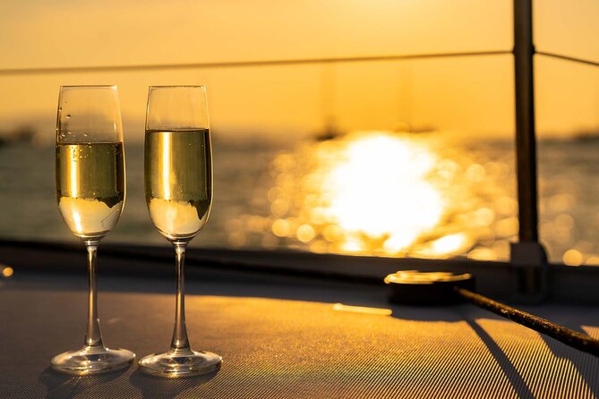 Sorrento Sunset Tour in Luxury Yatch - Luxury Yacht Experience