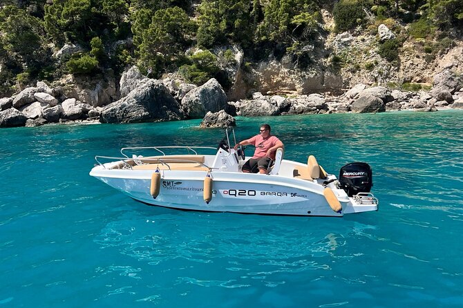 Sorrentomaxiboat Tours to Capri - Visiting the Iconic Blue Grotto