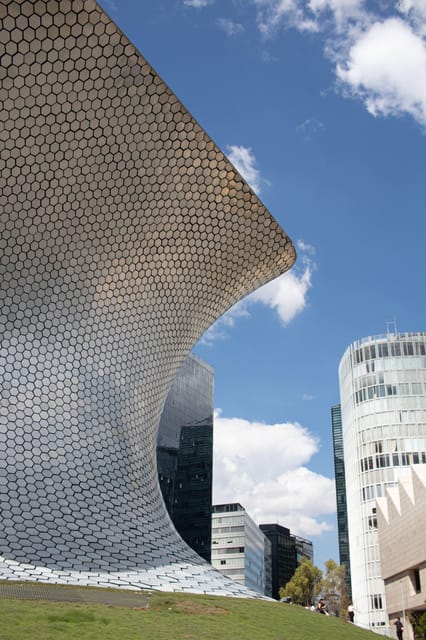 Soumaya: the Greatness of Mexican & Western Art. - Key Points