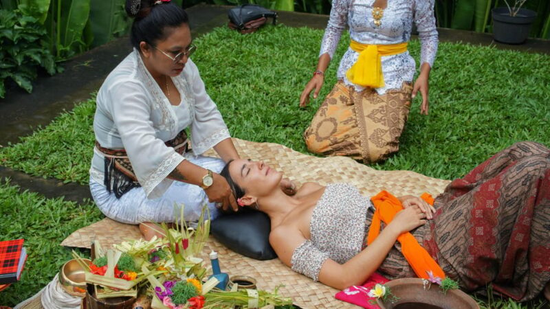 SOUND HEALING and BLESSING by BALINESE SPIRITUAL HEALER UBUD - Key Points