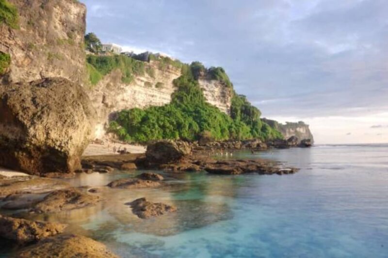South Bali: Sunset Temple and Beaches Day Tour - Transportation and Guide