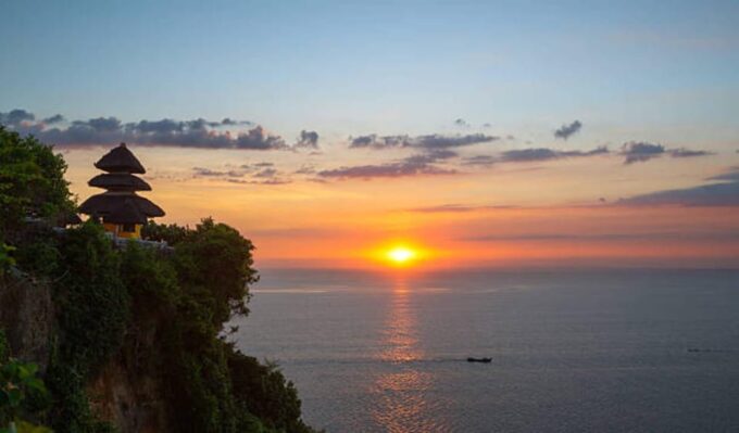 South Bali: Sunset Temple and Beaches Day Tour - Frequently Asked Questions