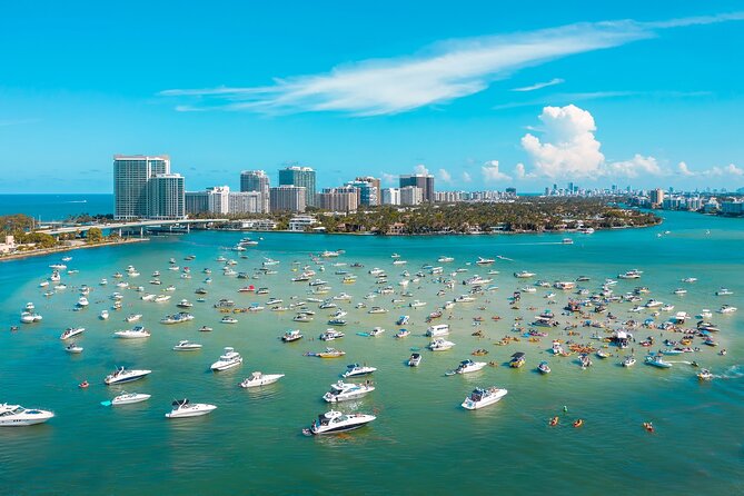 South Beach Miami BACHELORETTE Boat Day! - Bachelorette Party Activities