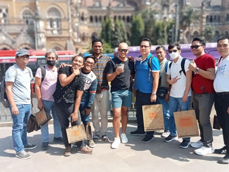 South Bombay Bazaar Live Tour - Itinerary and Experience