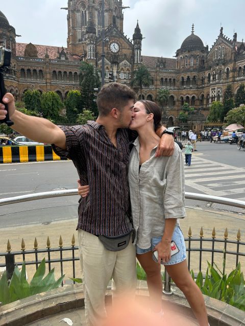 South Bombay Live Walking Tour - Pickup and Accessibility